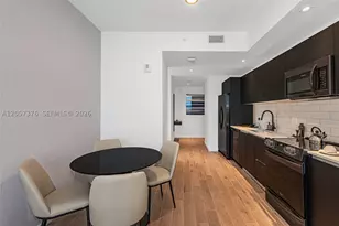 398 NE 5th, Miami, FL 33132 - Photo 10