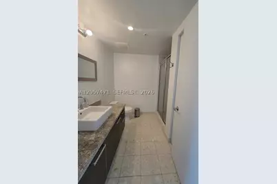 185 SW 7th #3600, Miami, FL 33130 - Photo 8