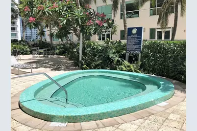 185 SW 7th #3600, Miami, FL 33130 - Photo 14
