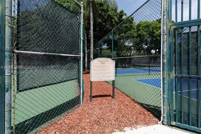 19501 E Country Club #9101, Aventura, FL 33180 - Photo 32