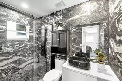 10350 SW 48th #A, Miami, FL 33165 - Photo 6