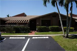 459 Lakeview, Weston, FL 33326 - Photo 1