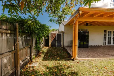 6320 NW 199th, Hialeah, FL 33015 - Photo 26