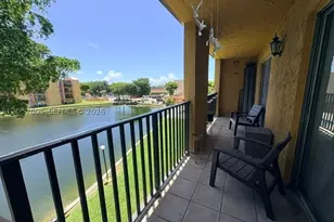 4717 NW 7th, Miami, FL 33126 - Photo 14