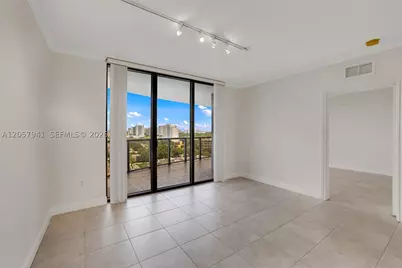 2301 SW 27th #1102, Miami, FL 33145 - Photo 20