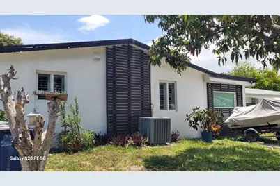 701 SW 4th, Hallandale Beach, FL 33009 - Photo 2