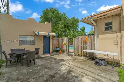 2204 SW 11th, Miami, FL 33135 - Photo 46
