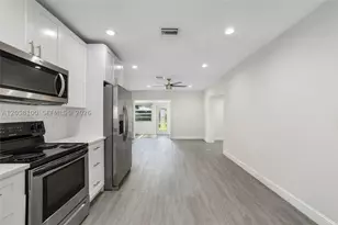 3405 Robbins, Pompano Beach, FL 33062 - Photo 26