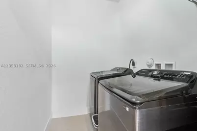 15725 SW 136th, Miami, FL 33196 - Photo 34
