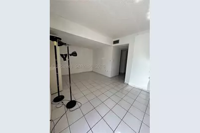 300 NW 42nd #109, Miami, FL 33126 - Photo 4