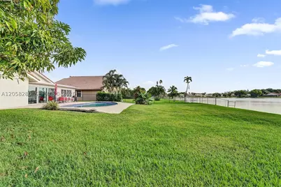 1720 W Oak Knoll, Davie, FL 33324 - Photo 40