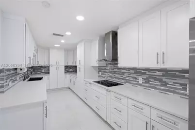 16839 Whirley, Lutz, FL 33558 - Photo 10