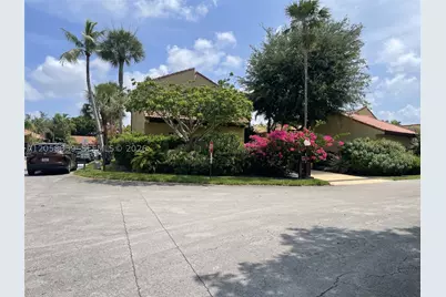 1066 NE 202nd, Miami, FL 33179 - Photo 2