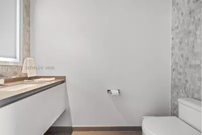 68 SE 6th #2306, Miami, FL 33131 - Photo 22