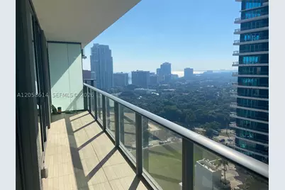 1300 S Miami #2207, Miami, FL 33130 - Photo 2