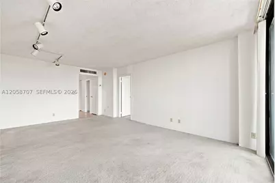 3401 N Country Club #804, Aventura, FL 33180 - Photo 8
