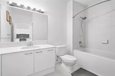 133 NE 2nd #3617, Miami, FL 33132 - Photo 12