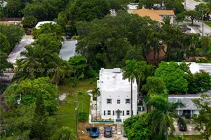 709 SW 4th, Fort Lauderdale, FL 33315 - Photo 2