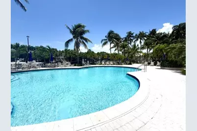 90 Edgewater #515, Coral Gables, FL 33133 - Photo 14
