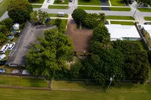 948 NW 9th, Homestead, FL 33030 - Photo 24