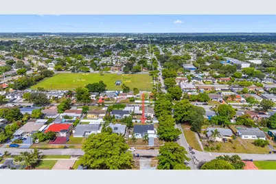 840 N 70th, Hollywood, FL 33024 - Photo 46