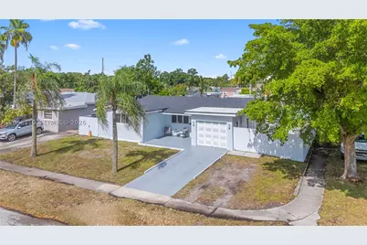 840 N 70th, Hollywood, FL 33024 - Photo 2