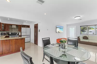 840 N 70th, Hollywood, FL 33024 - Photo 10