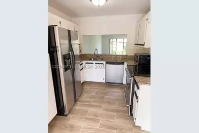 9814 Nob Hill #9814, Sunrise, FL 33351 - Photo 4