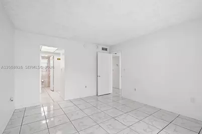 19051 NE 2nd #1503, Miami, FL 33179 - Photo 18