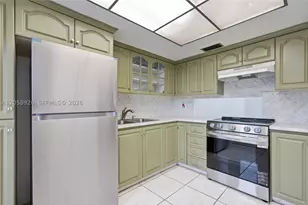 19051 NE 2nd, Miami, FL 33179 - Photo 14