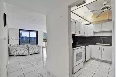 500 Three Islands #213, Hallandale Beach, FL 33009 - Photo 12