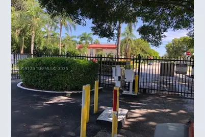 10852 N Kendall #316, Miami, FL 33176 - Photo 10