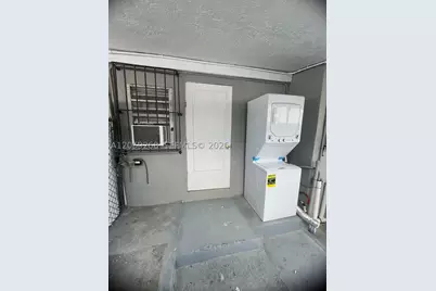 1999 NW 2nd #2, Miami, FL 33125 - Photo 24