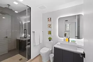 227 NE 2nd, Miami, FL 33132 - Photo 12