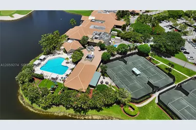 17892 Hampshire, Boca Raton, FL 33498 - Photo 38
