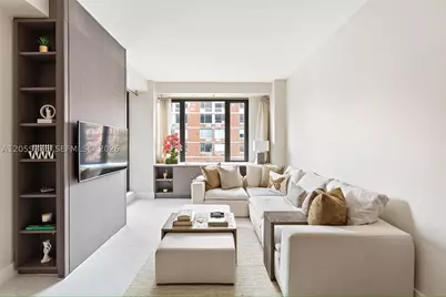 305 W 16 #3G, New York, NY 10011 - Photo 2