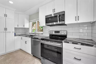 6040 NW 44th, Coconut Creek, FL 33073 - Photo 14