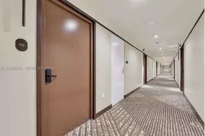 1611 SW 2nd #713, Miami, FL 33129 - Photo 2