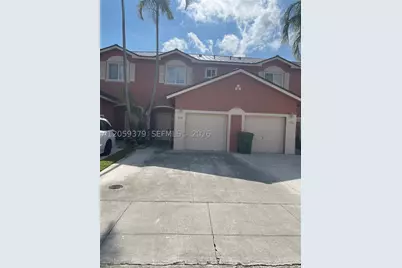 904 NW 100th, Pembroke Pines, FL 33024 - Photo 4