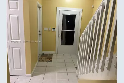 904 NW 100th, Pembroke Pines, FL 33024 - Photo 66