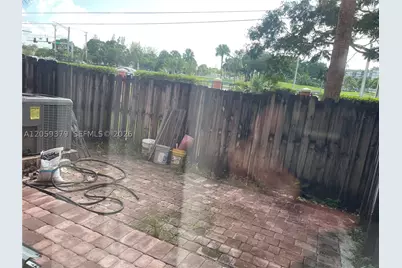 904 NW 100th, Pembroke Pines, FL 33024 - Photo 60