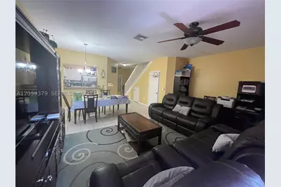 904 NW 100th, Pembroke Pines, FL 33024 - Photo 80