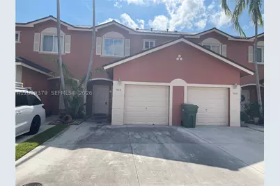 904 NW 100th, Pembroke Pines, FL 33024 - Photo 1