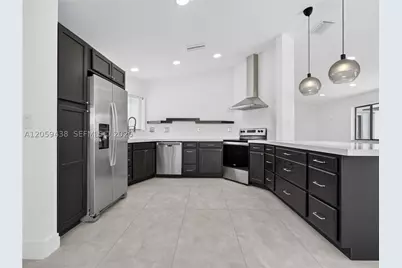 9428 NW 46th, Sunrise, FL 33351 - Photo 10