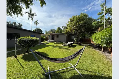 510 Raven, Miami Springs, FL 33166 - Photo 20