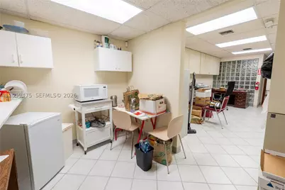 2200 Hollywood, Hollywood, FL 33020 - Photo 10