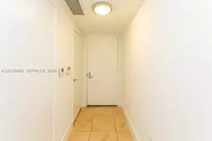 41 SE 5th, Miami, FL 33131 - Photo 32