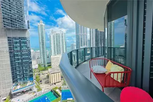 45 SW 9th, Miami, FL 33130 - Photo 16