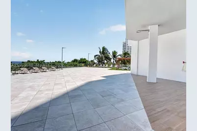 7135 Collins #331, Miami Beach, FL 33141 - Photo 70