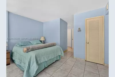 7135 Collins #331, Miami Beach, FL 33141 - Photo 42